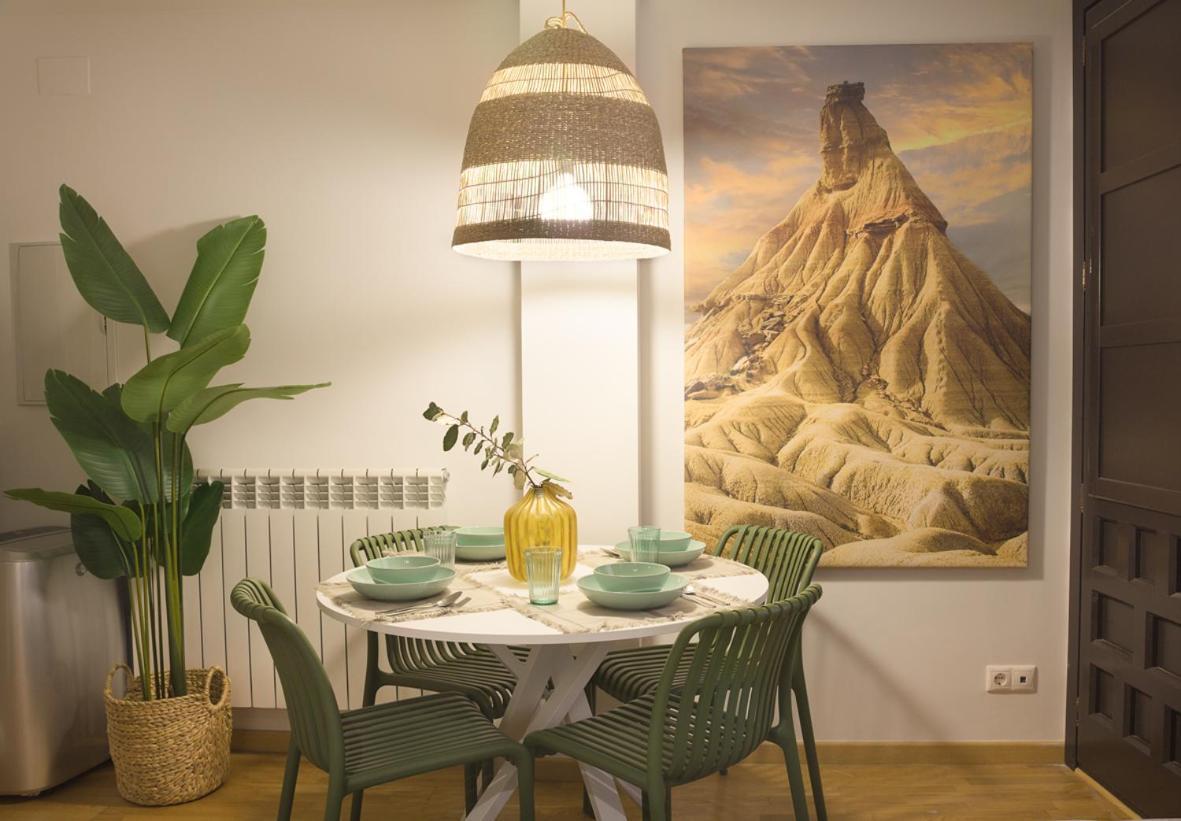 Apartamento Palacio Descalzos ตูเดลา ภายนอก รูปภาพ