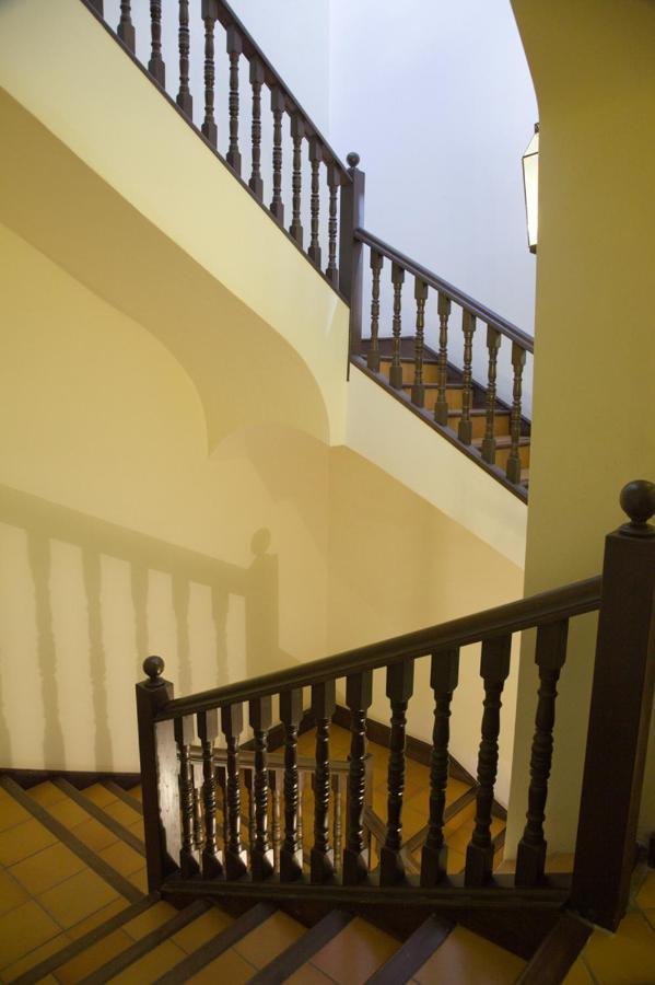 Apartamento Palacio Descalzos ตูเดลา ภายนอก รูปภาพ